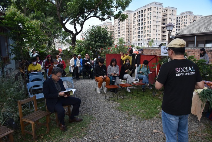 【人、產業、生態的三方永續《佮自然相放伴「墾丁國家公園友善農業」小農誌》新書發表】圖片