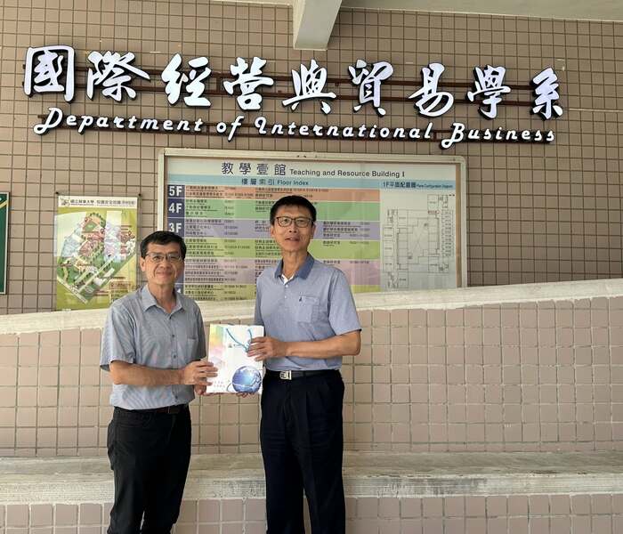 管理學院 × 國貿系 × 高雄農業局 共創在地農業行銷新契機圖片